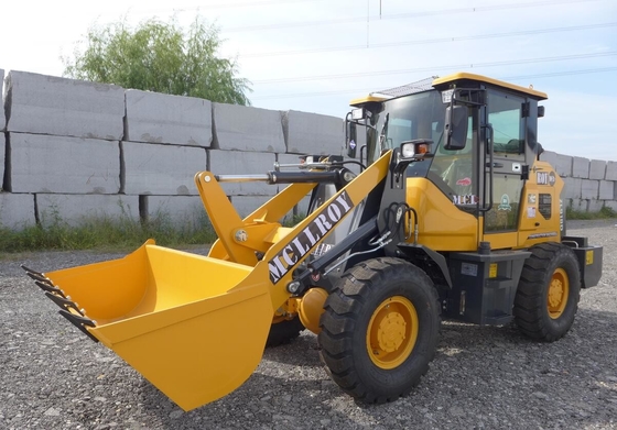 Articulated Farm Wheel Loader , Front Loading Shovel Multifunctional