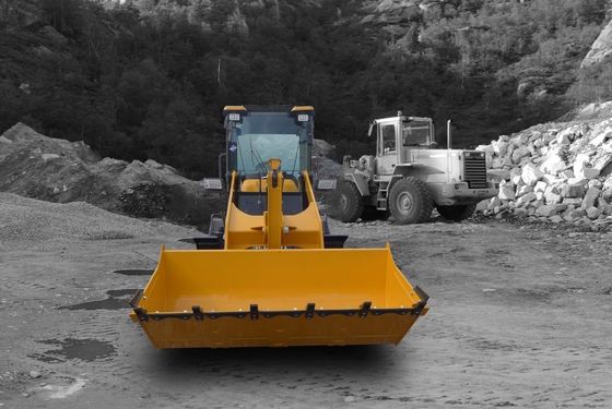 3900kg Operating Wheel Loader Machine Dust Environment Ready Powerful