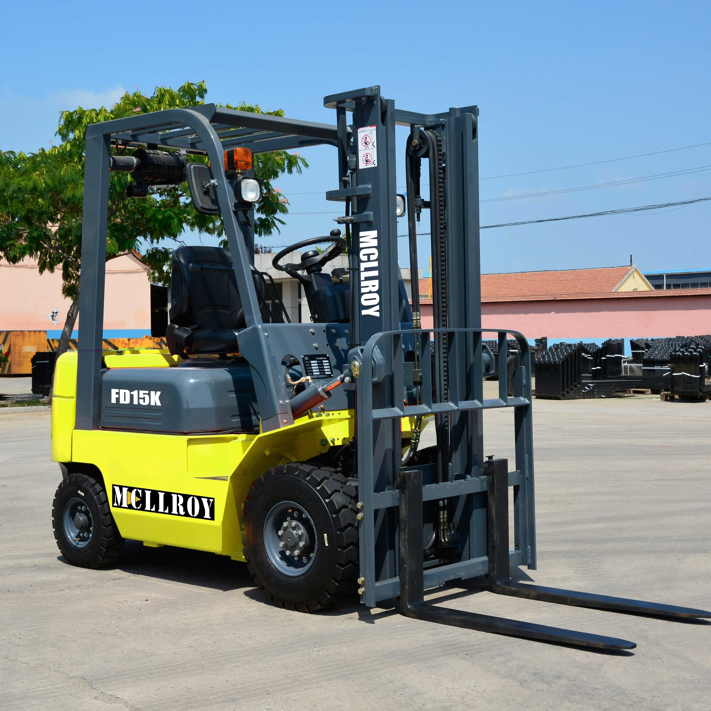 1500mm Fork Size Diesel Powered Forklift FD15 Max Working Speed 13.5 Km/H